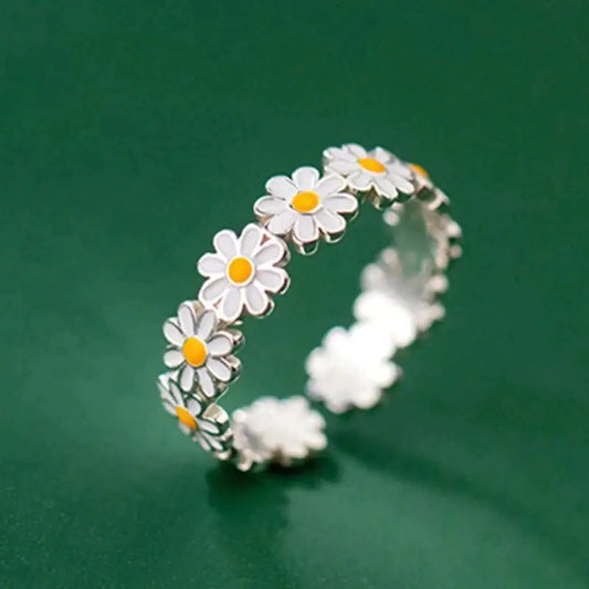 Vintage Daisy Flower Rings