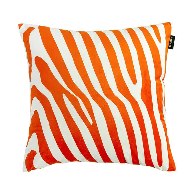 Retro Velvet Flying Tiger Embroidery Cushion Cover